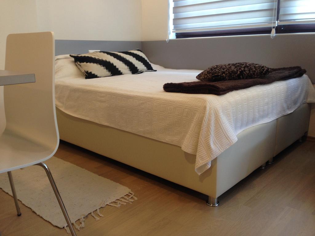 Dea'S Studio Apartment 사라예보 객실 사진