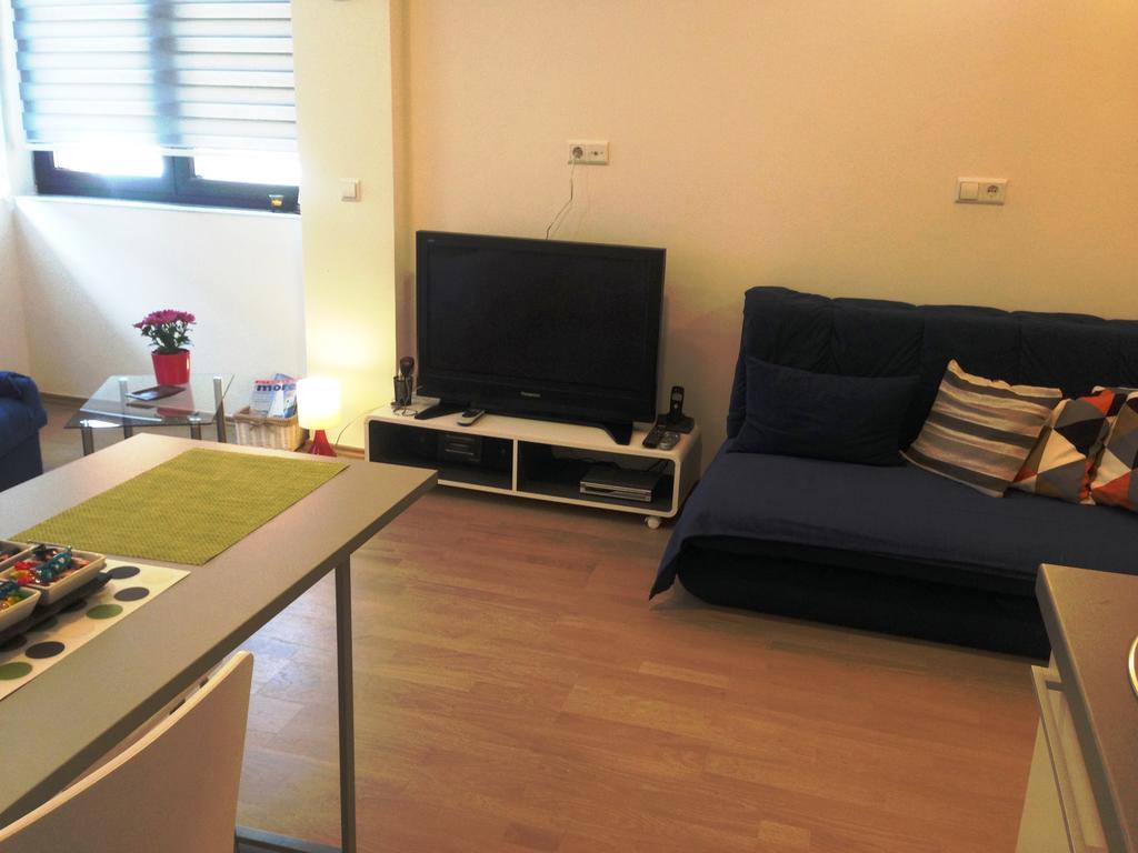 Dea'S Studio Apartment 사라예보 객실 사진