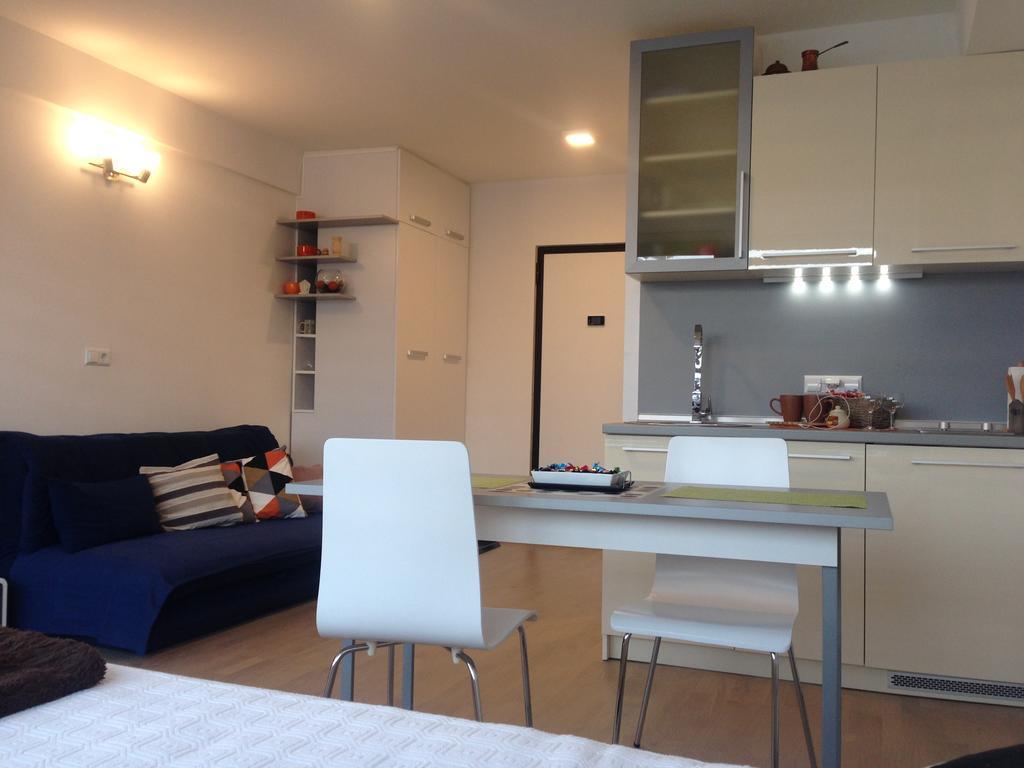 Dea'S Studio Apartment 사라예보 객실 사진